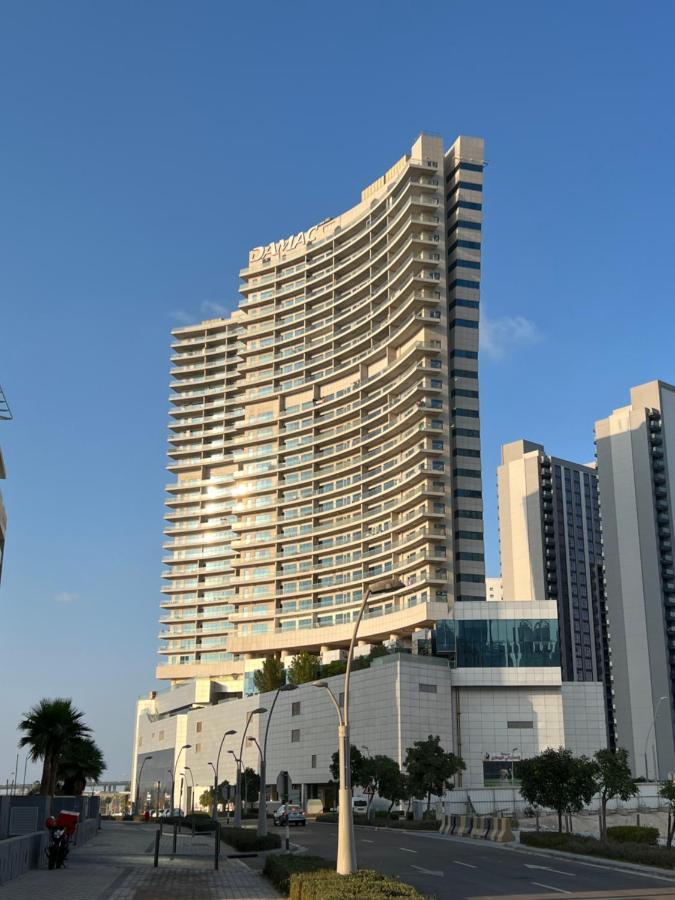 Large Size One Bedroom Apartment With Sea View Abu Dhabi Exterior photo