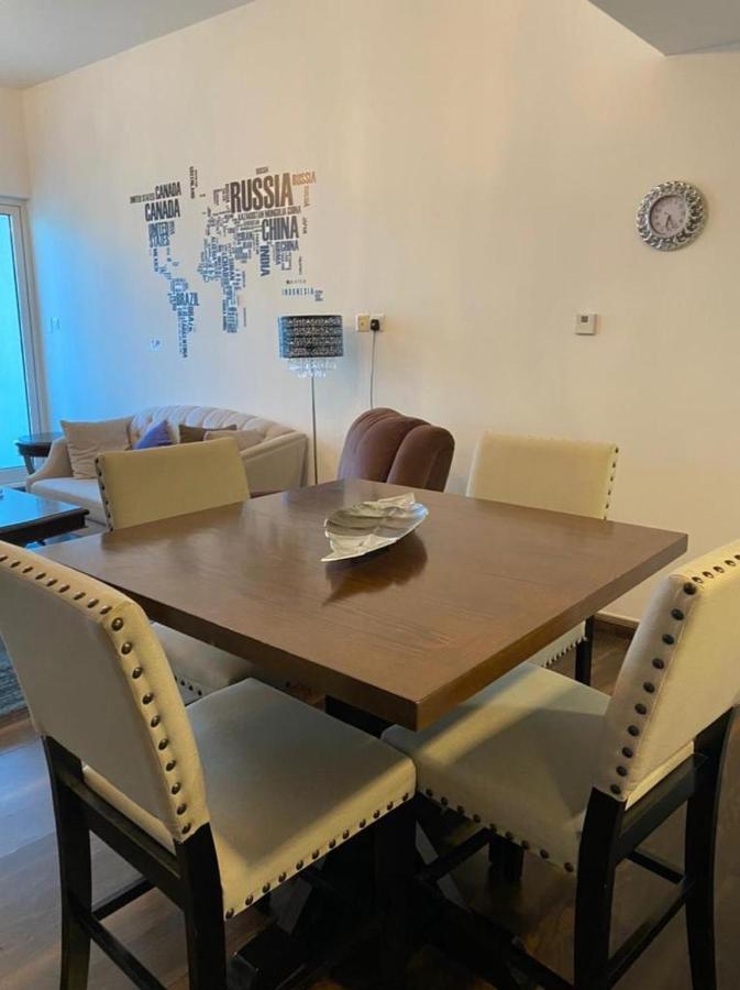 Large Size One Bedroom Apartment With Sea View Abu Dhabi Exterior photo